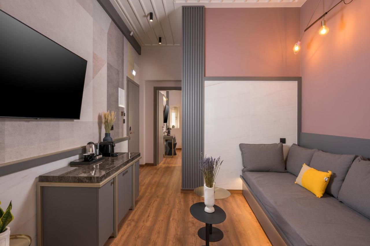 Veneri Boutique Suites Chrissi Akti Chania Exterior foto