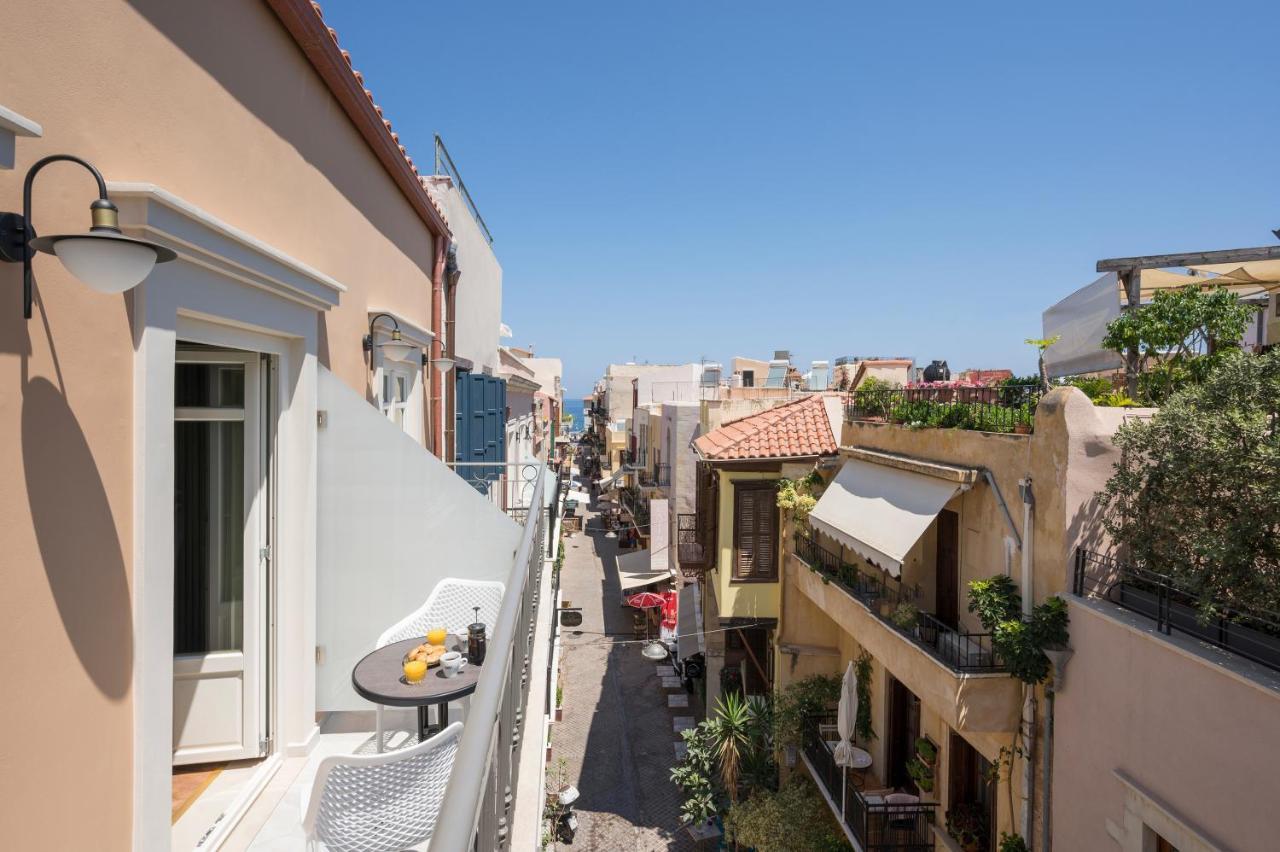Veneri Boutique Suites Chrissi Akti Chania Exterior foto