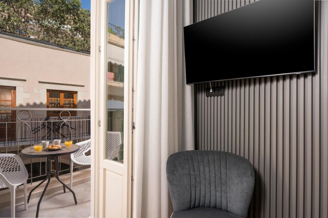 Veneri Boutique Suites Chrissi Akti Chania Exterior foto