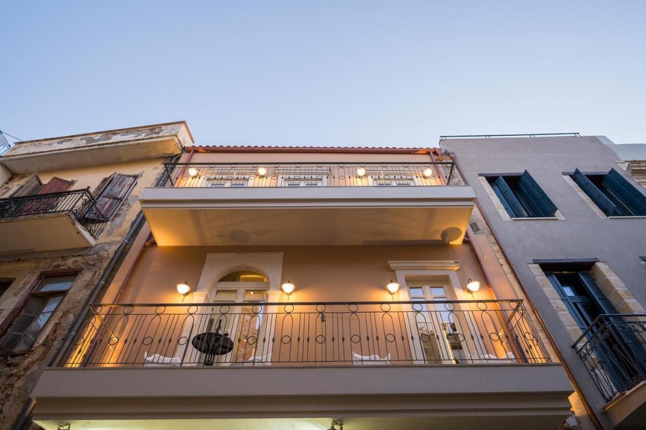 Veneri Boutique Suites Chrissi Akti Chania Exterior foto