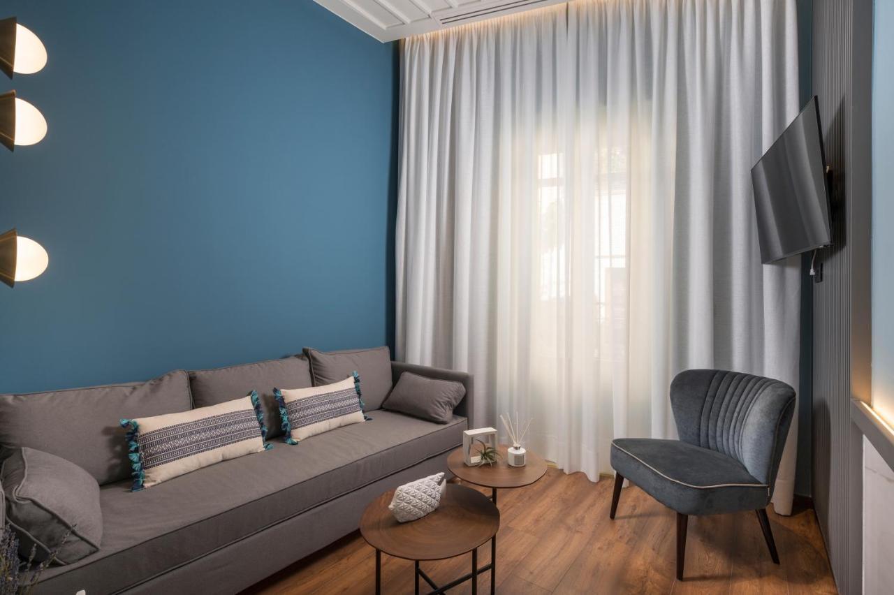 Veneri Boutique Suites Chrissi Akti Chania Exterior foto